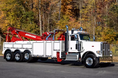 2025 Jerr-Dan JD60 IND 565 (4-Stage) Knee Boom Underlift (HDUL only) 9